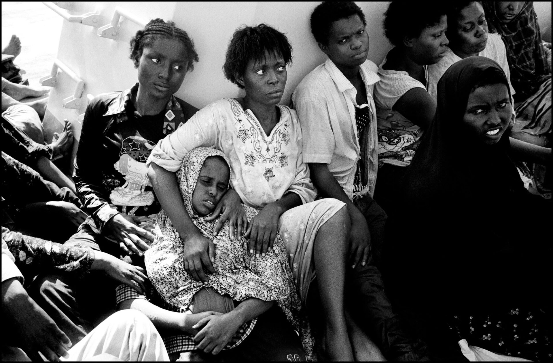 Las noticias sobre desembarcos ilegales y el dolorosamente alto peaje en muertes, así como el número de deportaciones, la ha convertido en un asunto ignorado por la prensa: una trágica tormenta de verano.